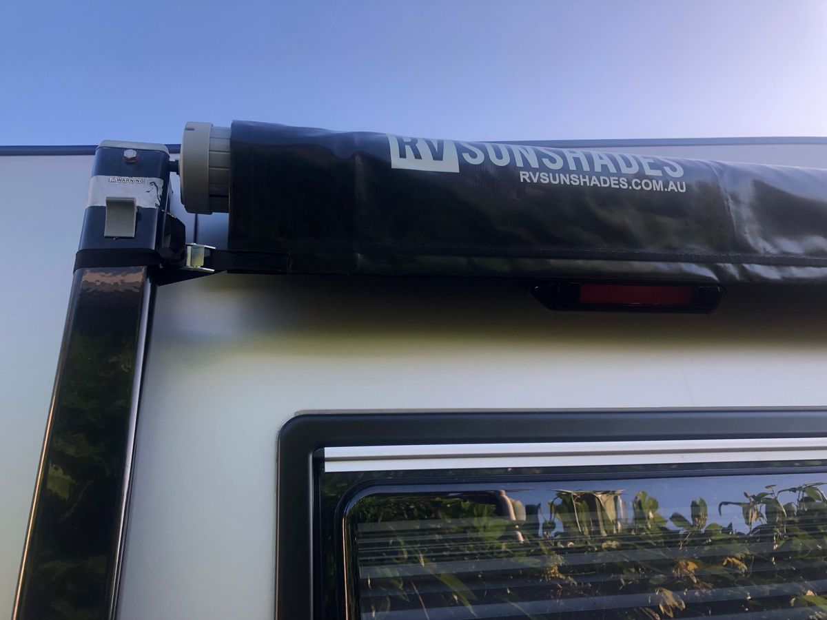 RVSunshades Caravan Awning Protector Cover for 20ft Awning (19'4" WHITE)