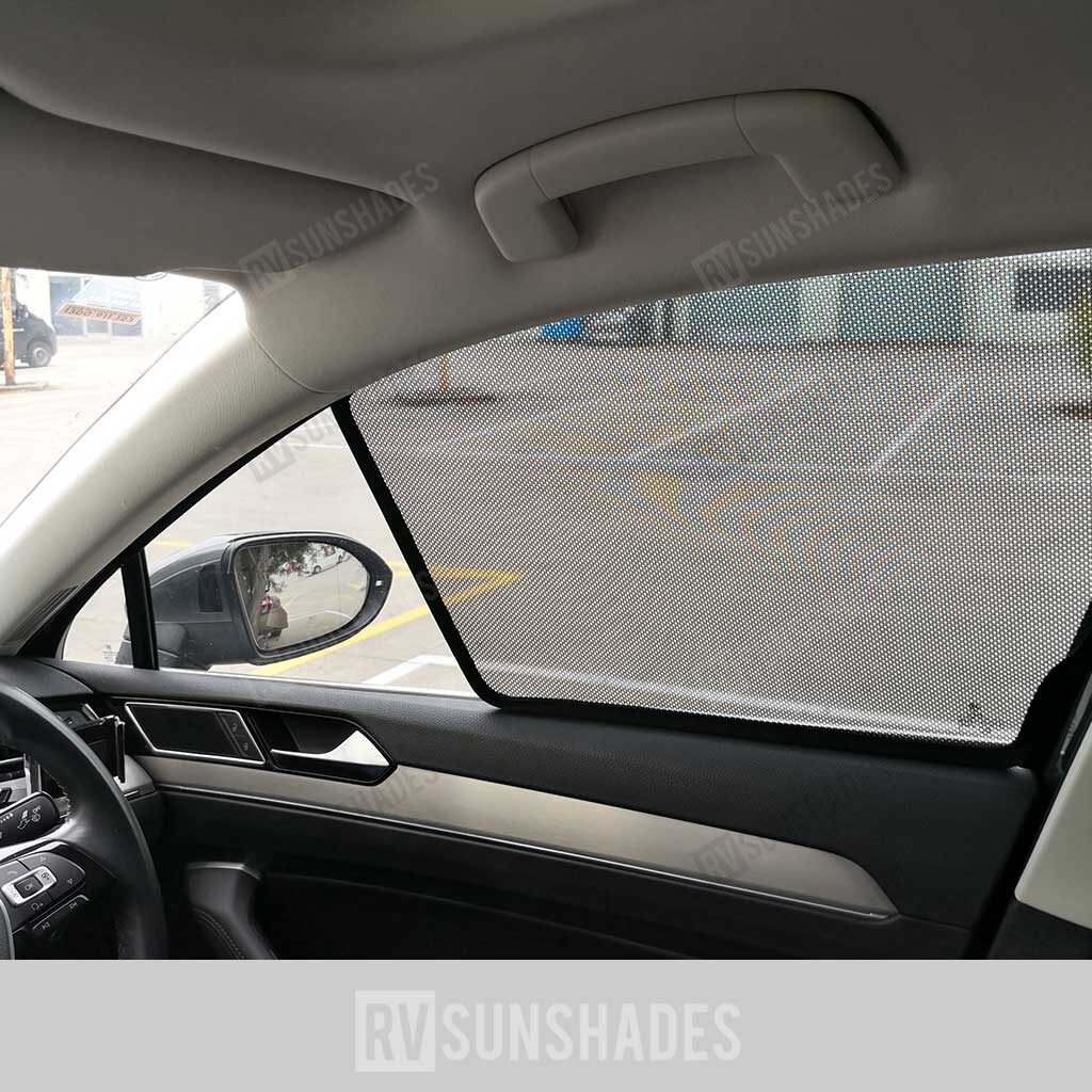 RVSUNSHADES-VOLKSWAGEN-PASSAT-2015-front-door-car-shade-inside