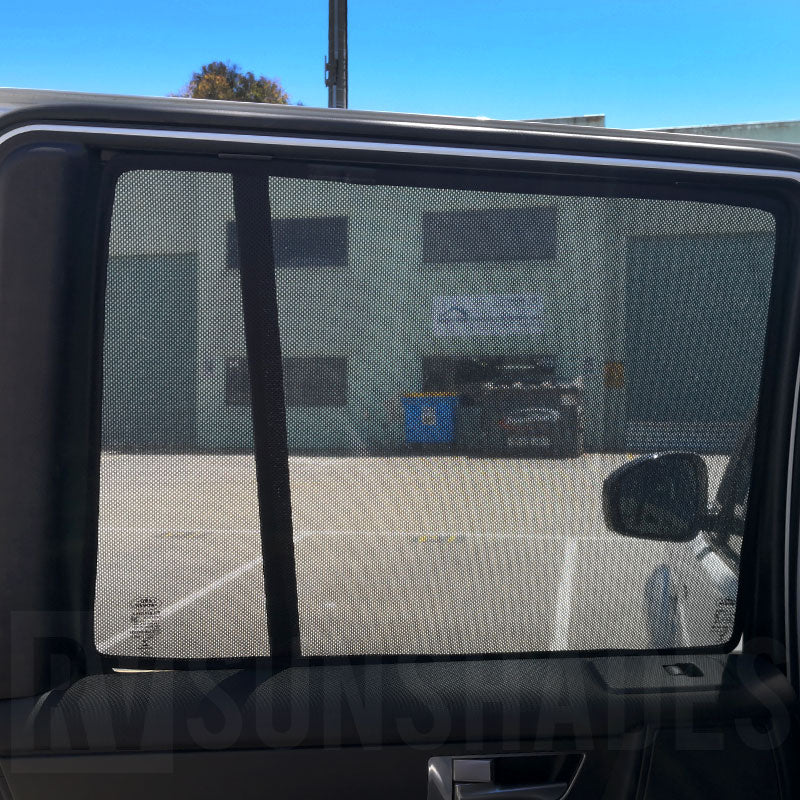 LAND ROVER L319 Window Sun Shades