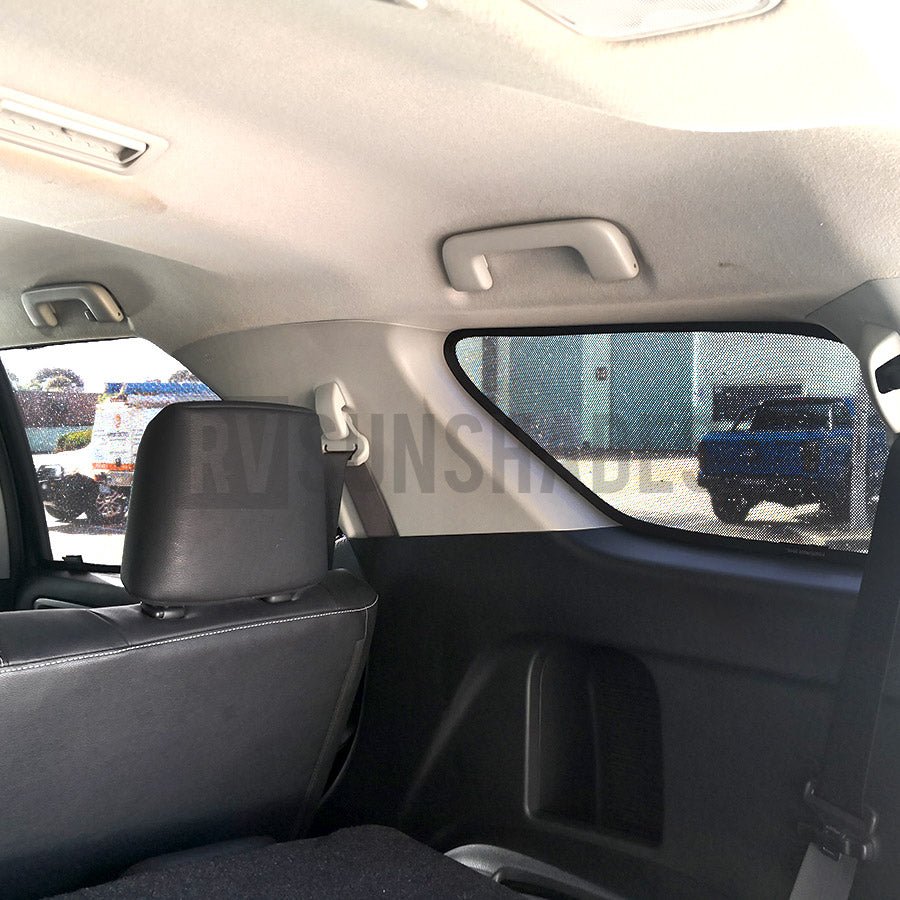 TOYOTA Fortuner Quarter Window Shades