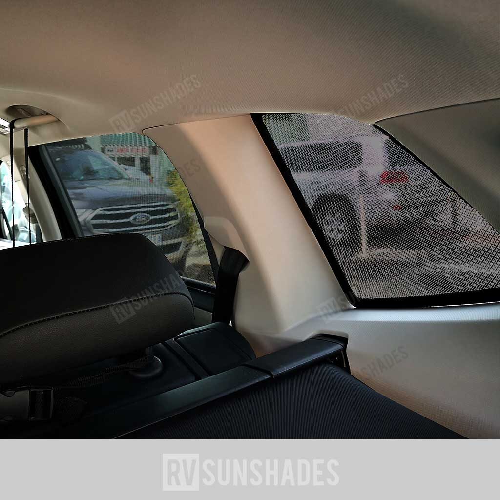 RVSUNSHADES-VOLKSWAGEN-TIGUAN-ALLSPACE-2018-Shade-2